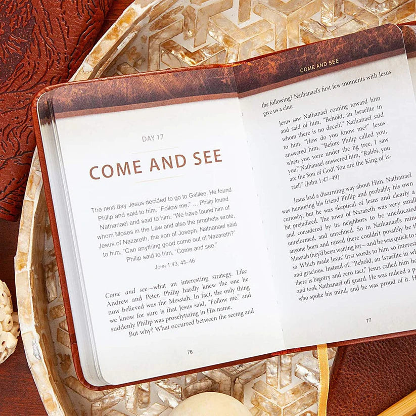 The Chosen : Devotional Books 1-4 - 40 Days With Jesus (Imitation Leather)